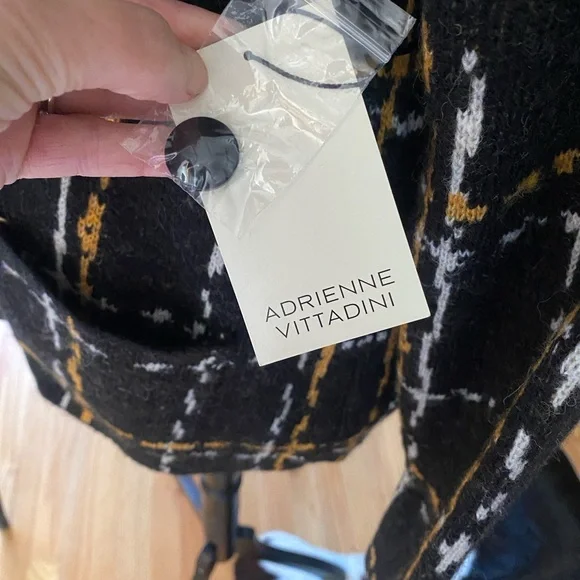 Adrienne Vittadini. Black, Yellow & White  Plaid Jacket / Cardigan. XL FAB ♥️ - Picture 7 of 17